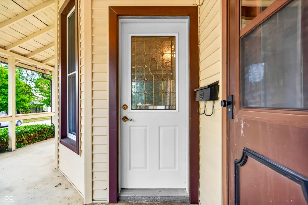 923 Washington Street Hope, IN 47246