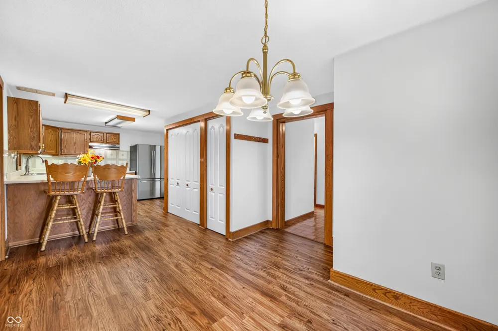 923 Washington Street Hope, IN 47246
