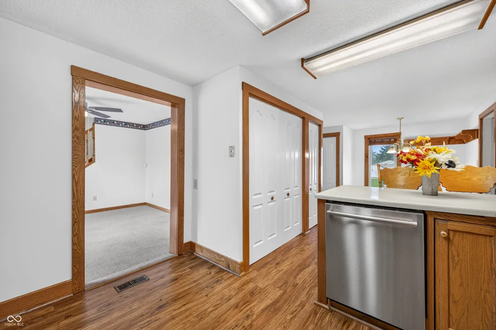923 Washington Street Hope, IN 47246