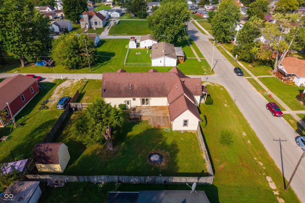 923 Washington Street Hope, IN 47246