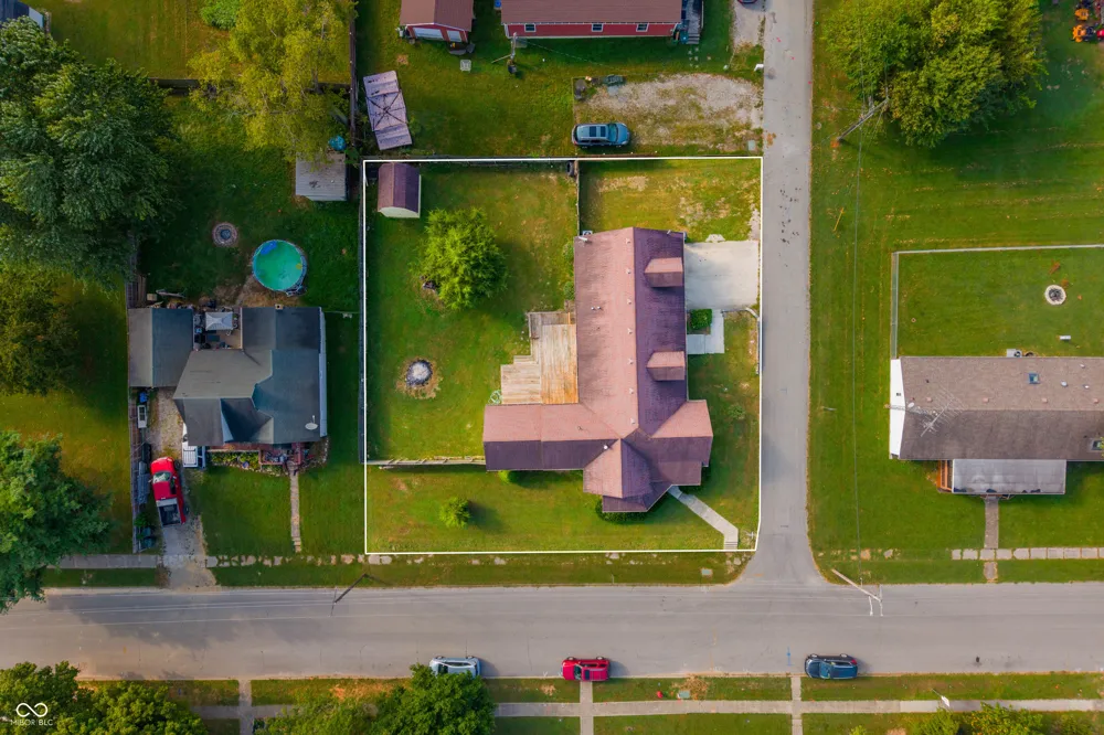 923 Washington Street Hope, IN 47246