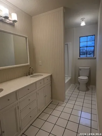 106 EAGLE CREEK RANCH BLVD Floresville, TX 78114