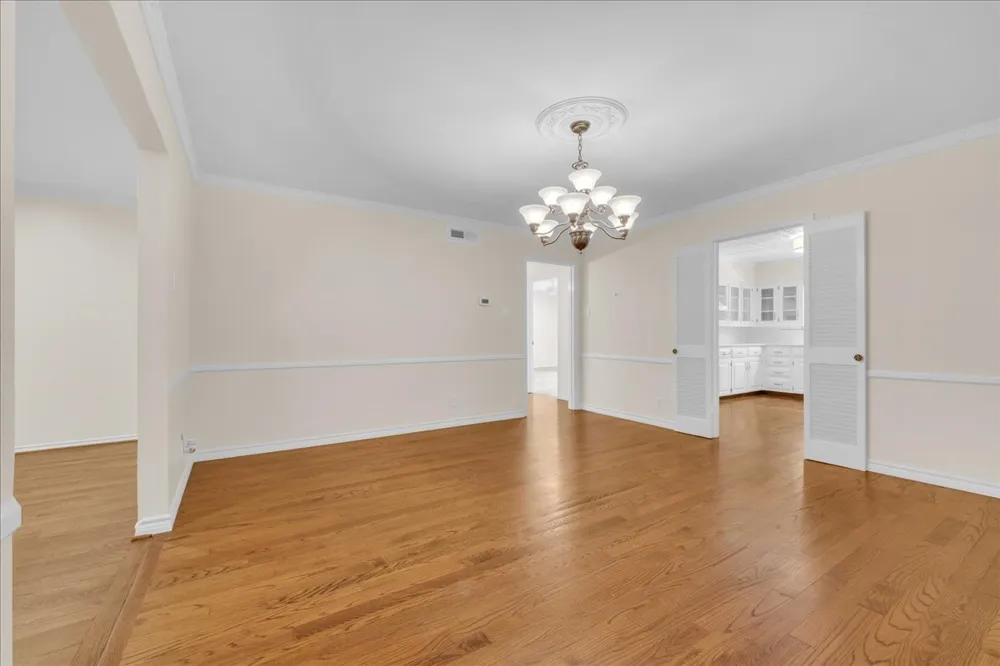6234 Bandera Avenue #C Dallas, TX 75225