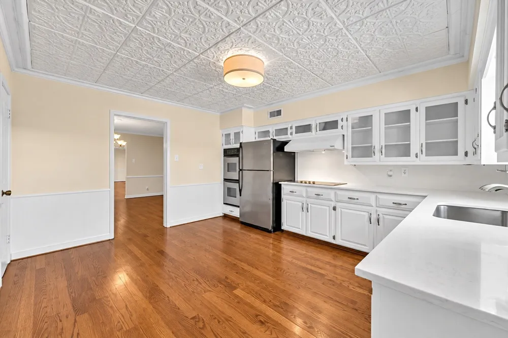 6234 Bandera Avenue #C Dallas, TX 75225