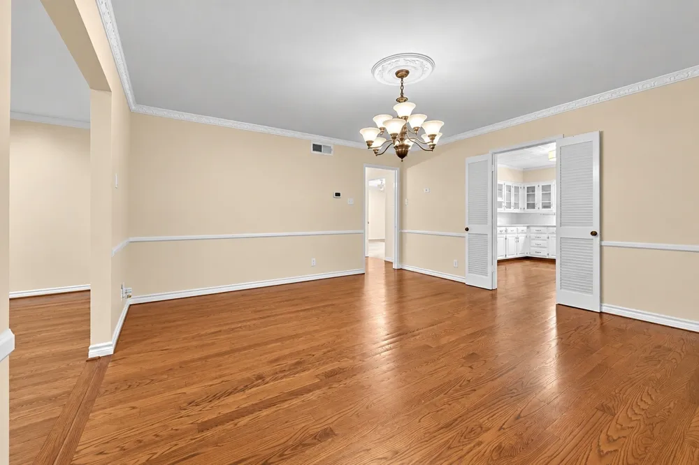 6234 Bandera Avenue #C Dallas, TX 75225