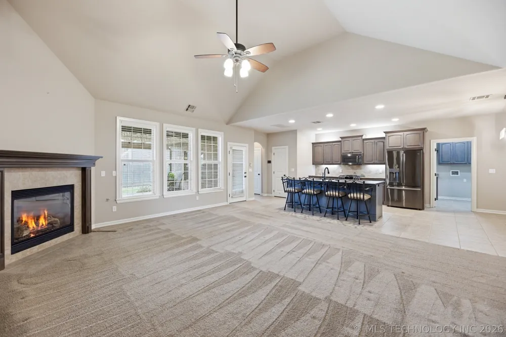 11016 E 83rd Place S Tulsa, OK 74133