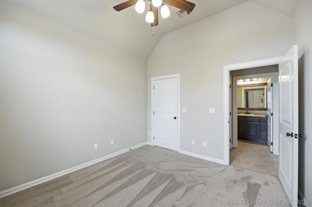 11016 E 83rd Place S Tulsa, OK 74133