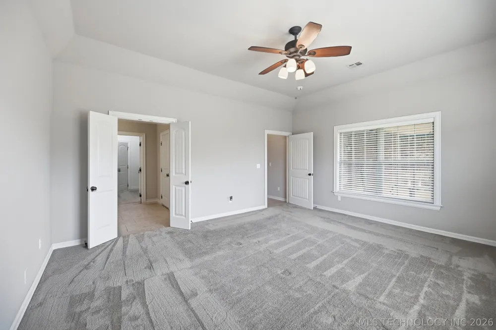 11016 E 83rd Place S Tulsa, OK 74133