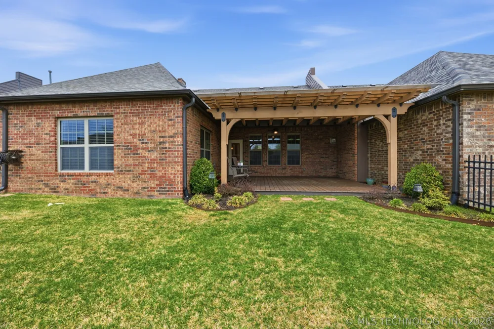 11016 E 83rd Place S Tulsa, OK 74133