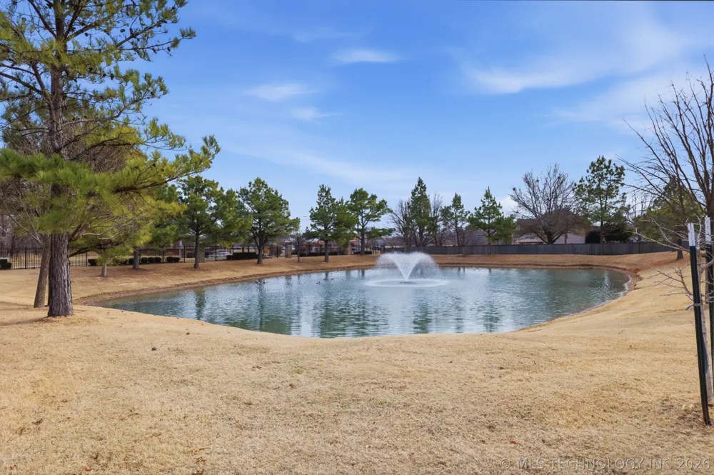 11016 E 83rd Place S Tulsa, OK 74133