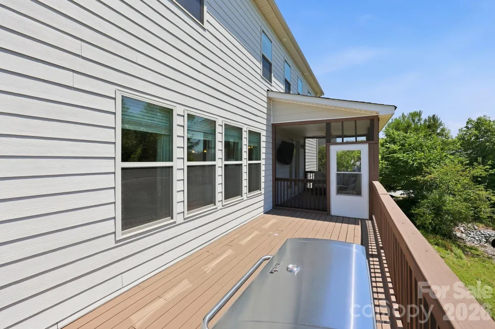 16306 Nicodemus Lane Huntersville, NC 28078