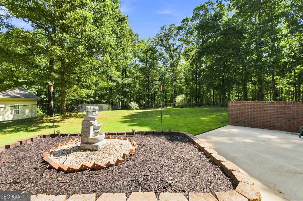 540 Davis RD Locust Grove, GA 30248