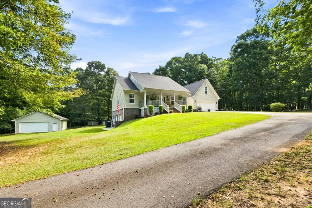 540 Davis RD Locust Grove, GA 30248