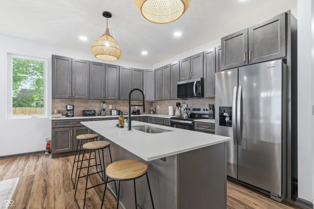 25 Hamilton Avenue Indianapolis, IN 46201