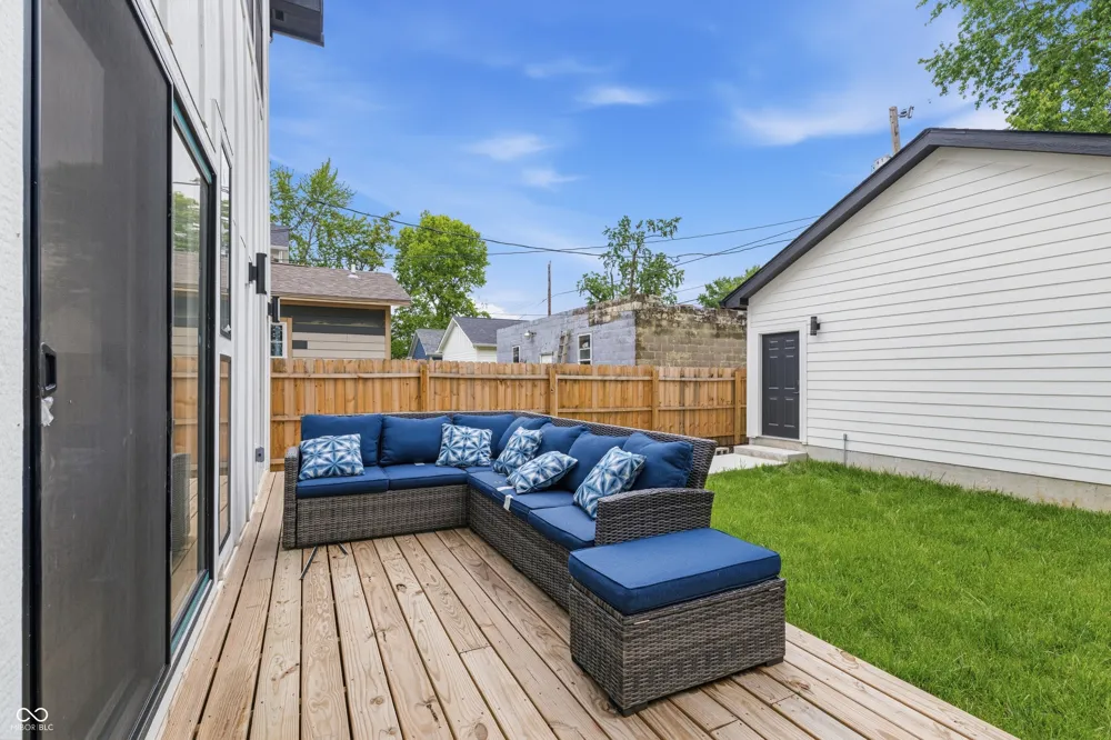 25 Hamilton Avenue Indianapolis, IN 46201