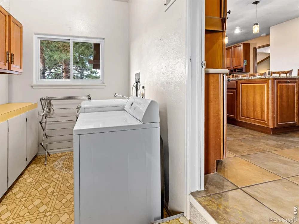 309 Glenview Court Longmont, CO 80504