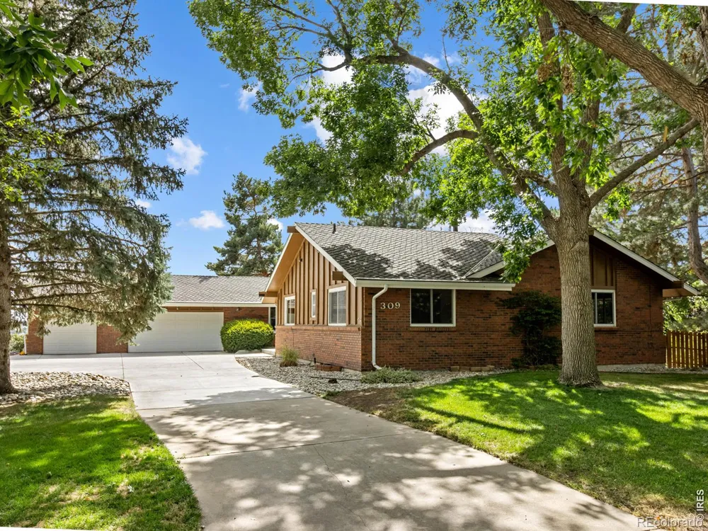 309 Glenview Court Longmont, CO 80504