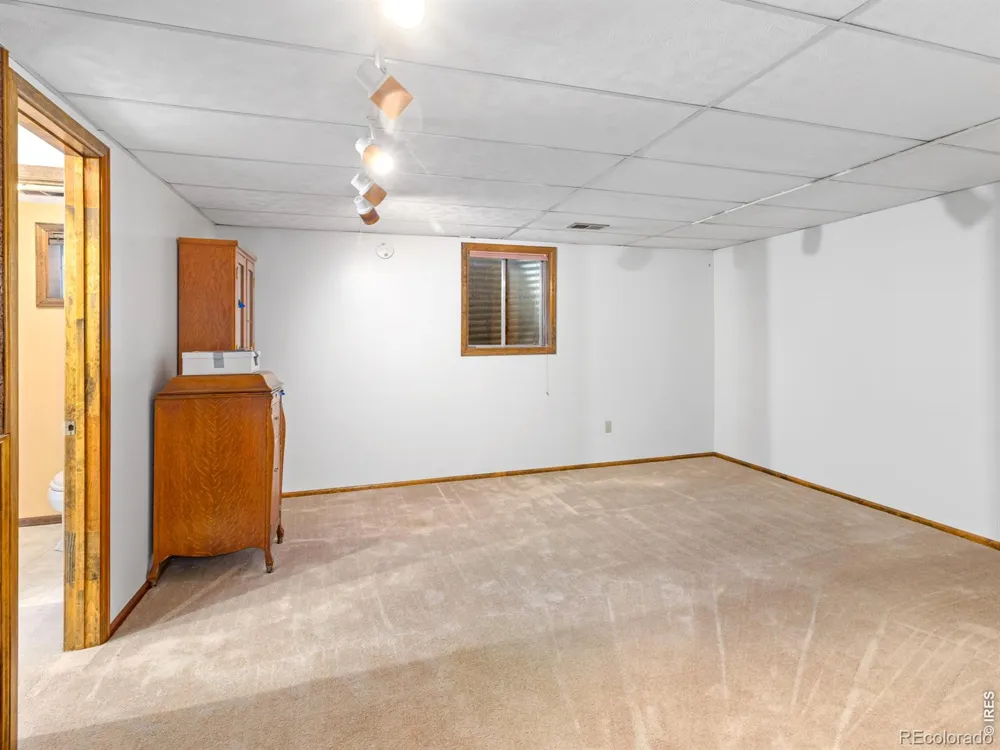 309 Glenview Court Longmont, CO 80504
