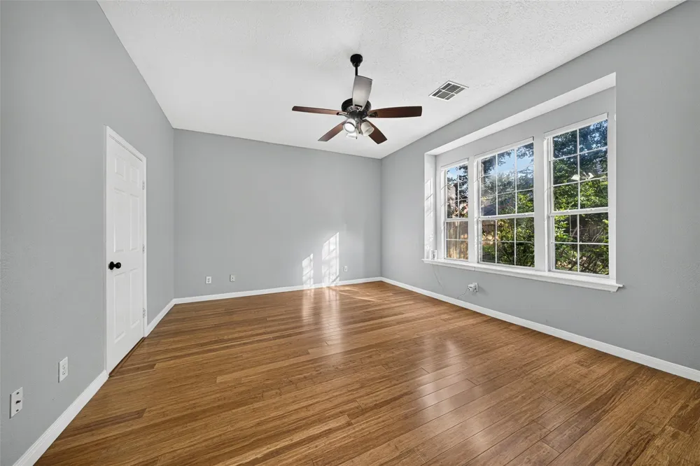 7406 Greatwood Grove Drive Sugar Land, TX 77479
