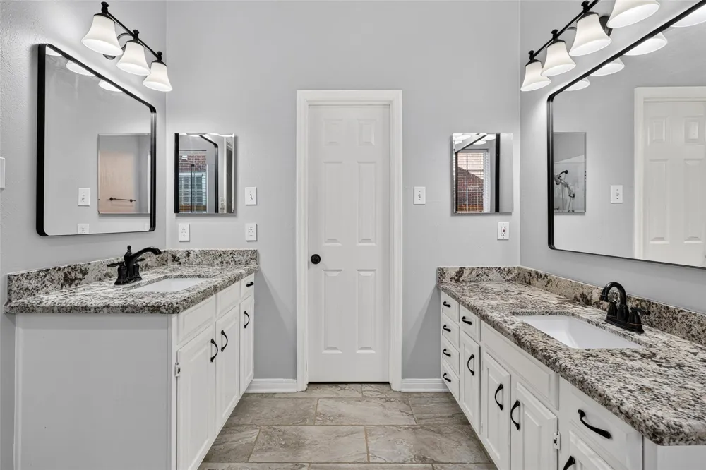 7406 Greatwood Grove Drive Sugar Land, TX 77479