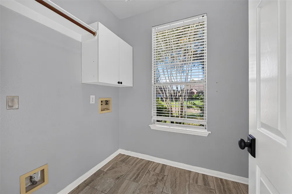 7406 Greatwood Grove Drive Sugar Land, TX 77479