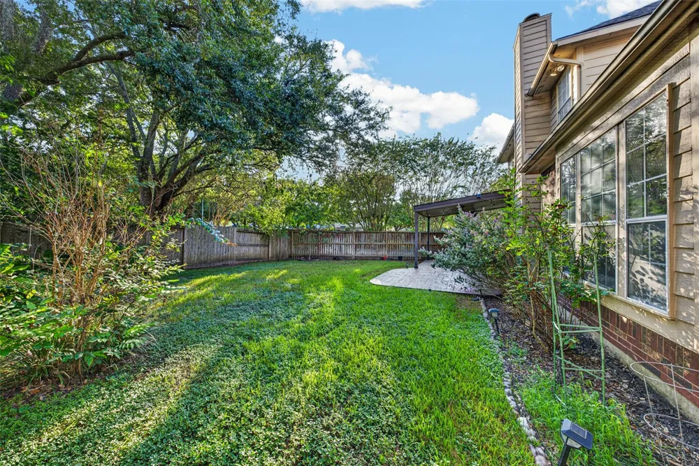 7406 Greatwood Grove Drive Sugar Land, TX 77479