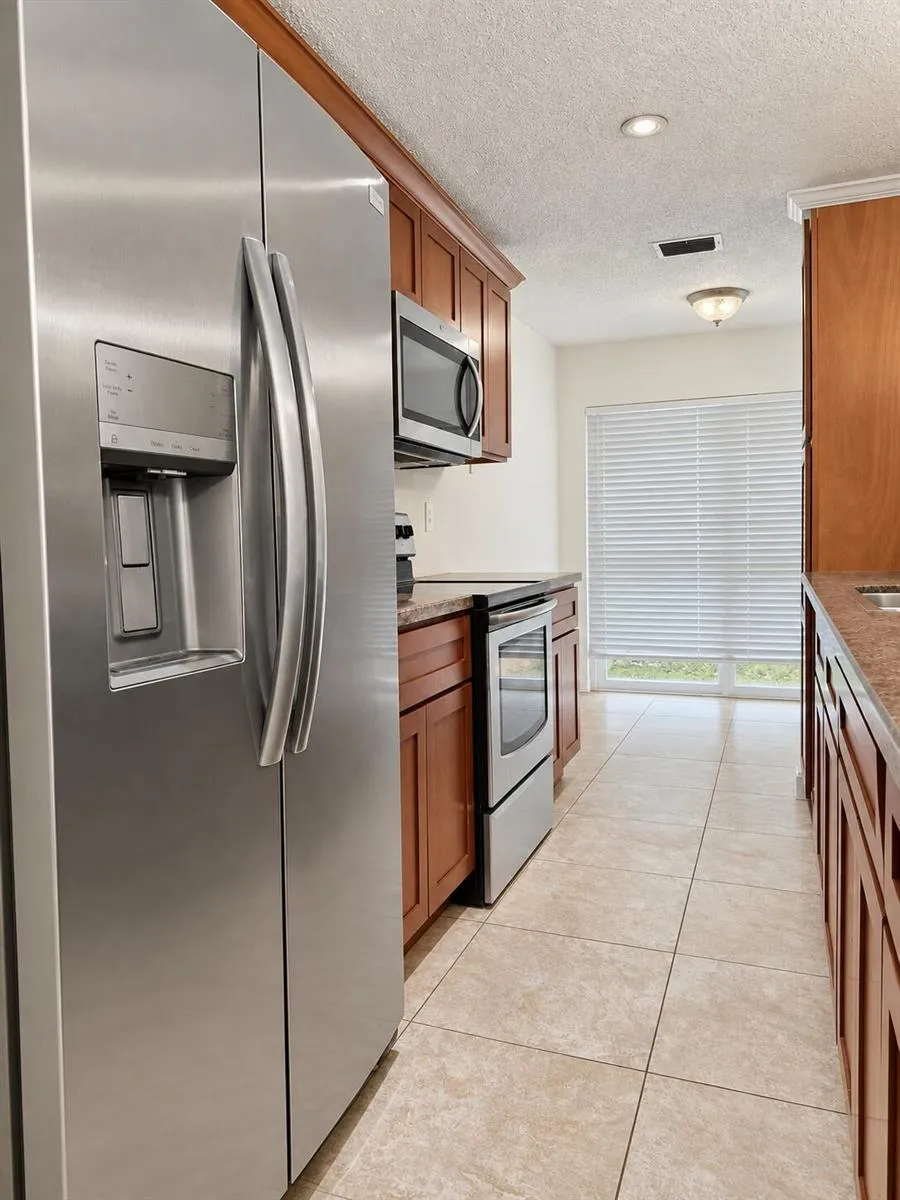 838 NW 82ND AVENUE #2 Plantation, FL 33324