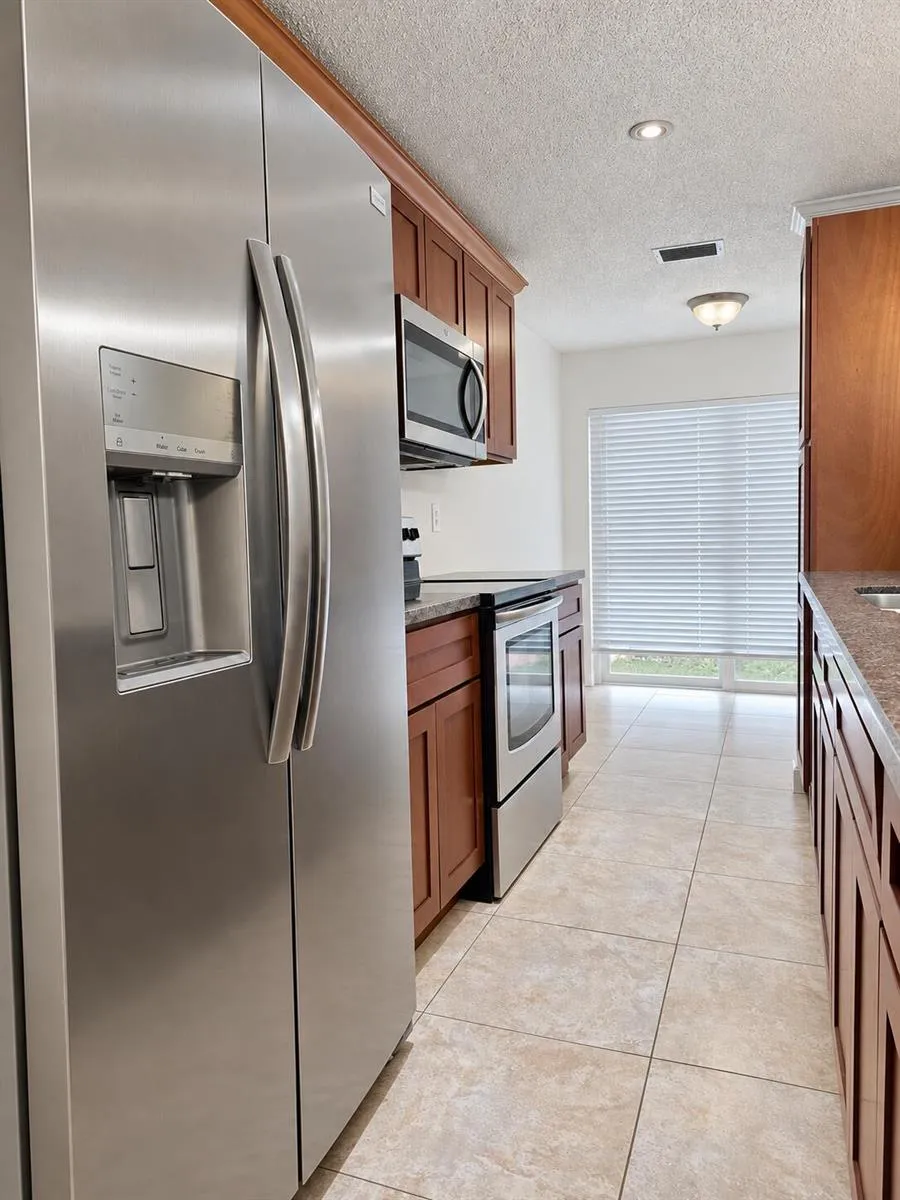 838 NW 82ND AVENUE #2 Plantation, FL 33324