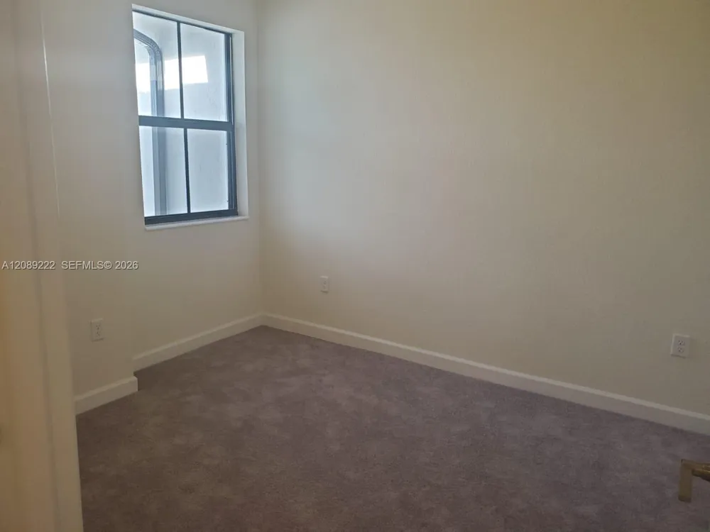 11209 W 34th Way #11209 Hialeah, FL 33018
