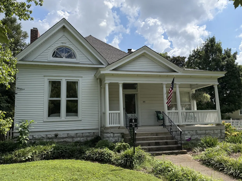 215 4th Ave S Franklin, TN 37064