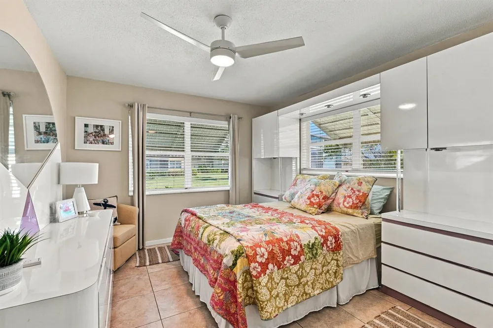 530 HORIZONS E #104 Boynton Beach, FL 33435