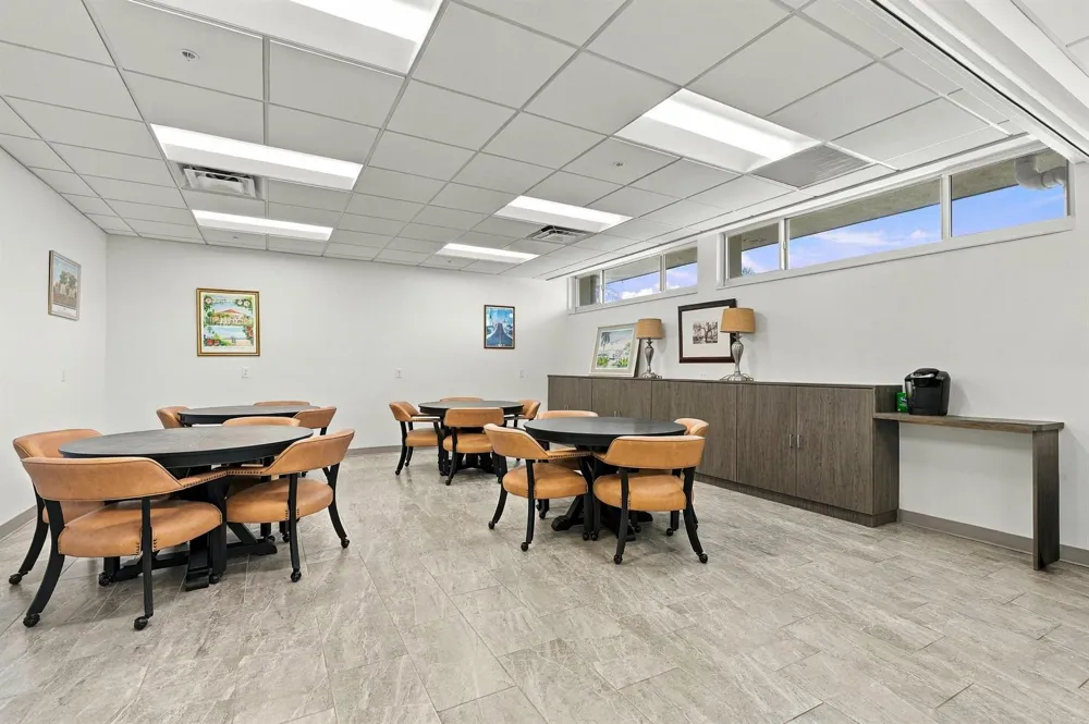 530 HORIZONS E #104 Boynton Beach, FL 33435