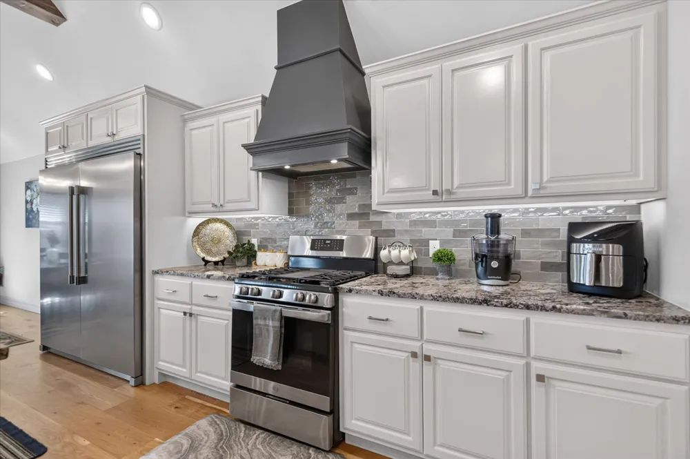 5523 Aspen Avenue Bartlesville, OK 74006