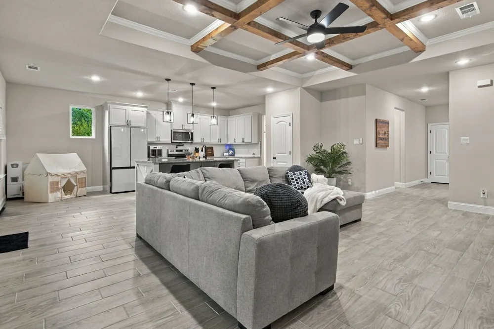 4822 Wichita Street Granbury, TX 76048