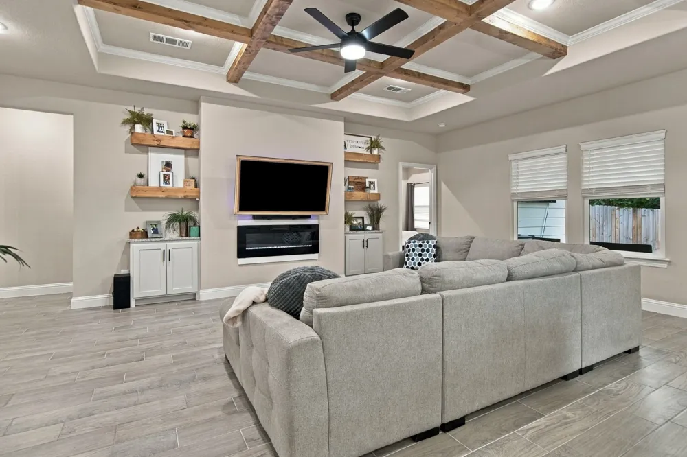 4822 Wichita Street Granbury, TX 76048