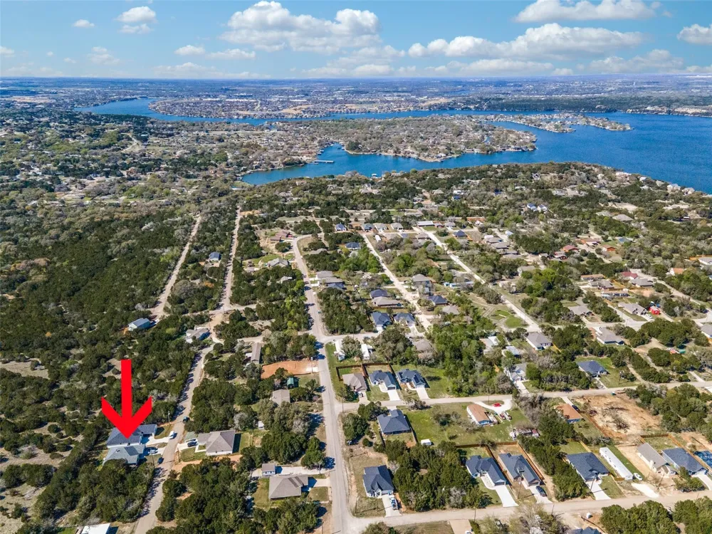 4822 Wichita Street Granbury, TX 76048
