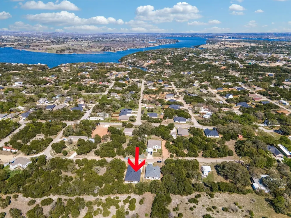 4822 Wichita Street Granbury, TX 76048