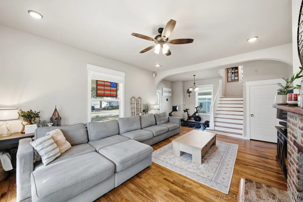 332 E 4th Street Claremore, OK 74017