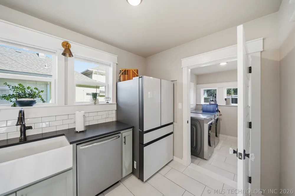 332 E 4th Street Claremore, OK 74017