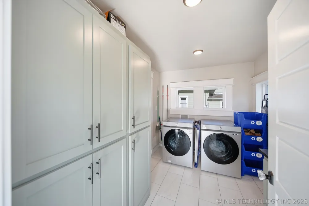 332 E 4th Street Claremore, OK 74017