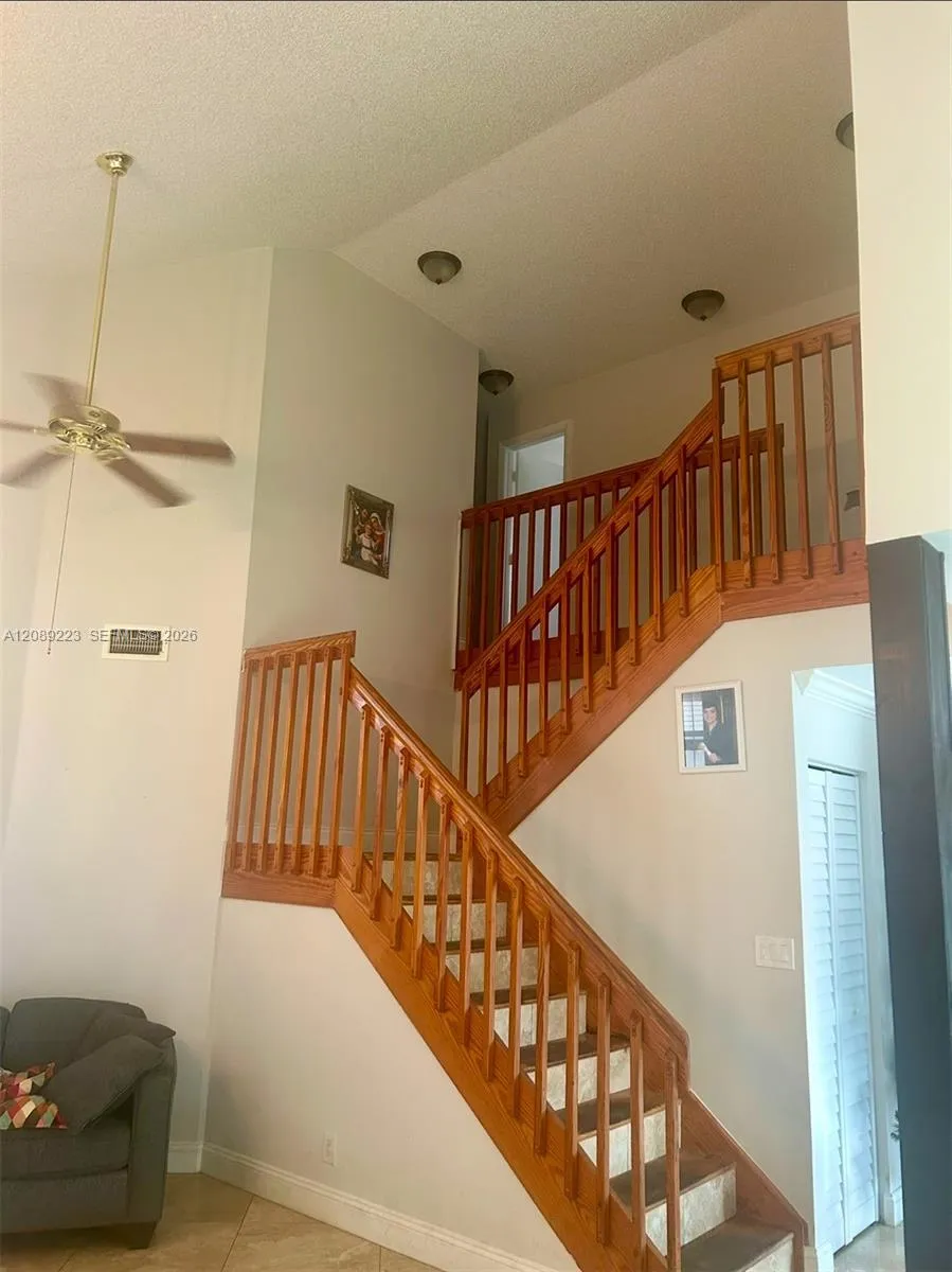 6314 Duval Dr Margate, FL 33063