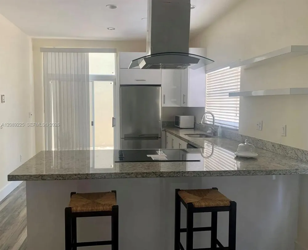 3140 36th Ave #3140 Hollywood, FL 33021