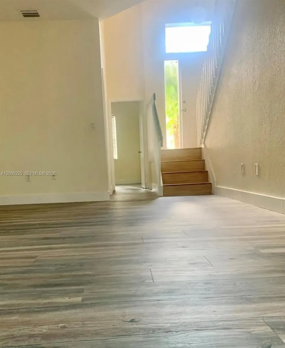 3140 36th Ave #3140 Hollywood, FL 33021