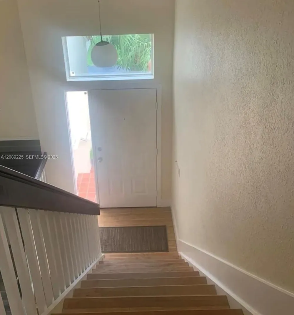 3140 36th Ave #3140 Hollywood, FL 33021