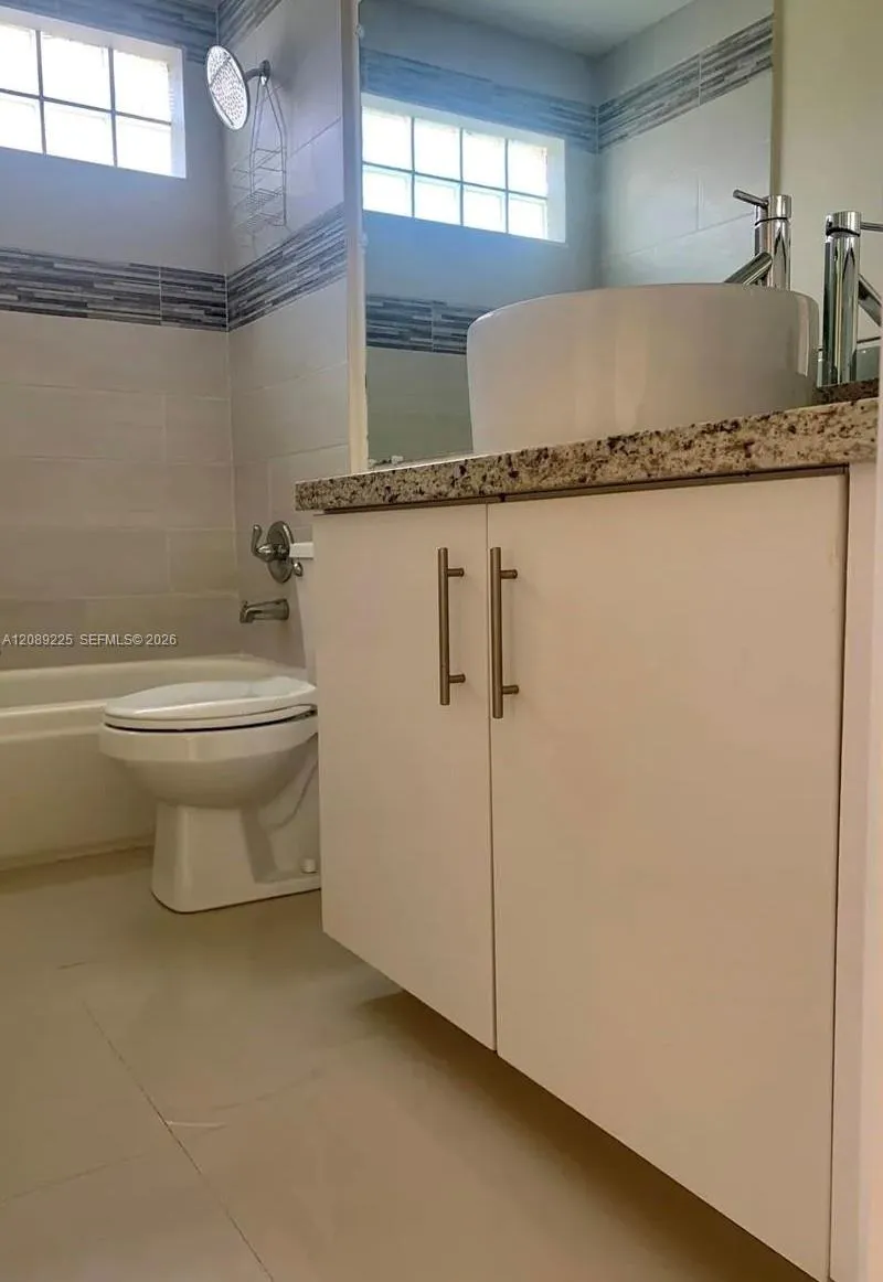 3140 36th Ave #3140 Hollywood, FL 33021