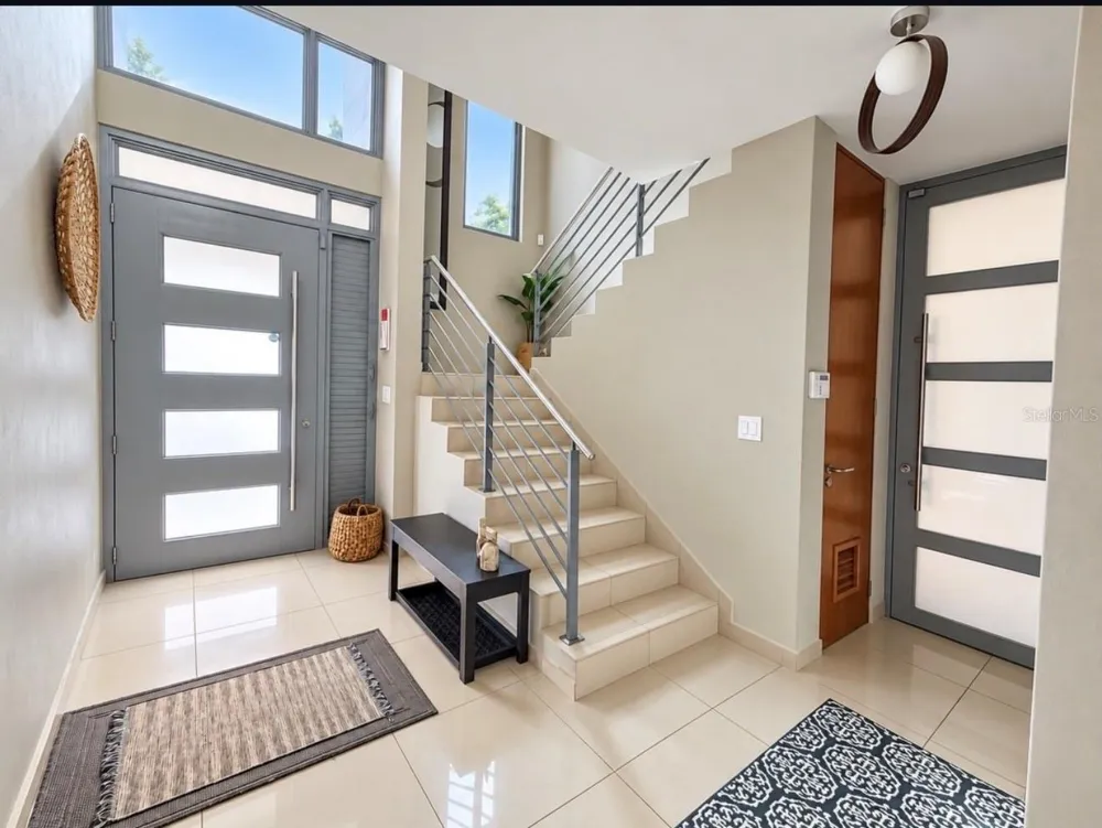 78 Calle 3 SENDEROS DE MONTEHIEDRA San Juan, PR 00926