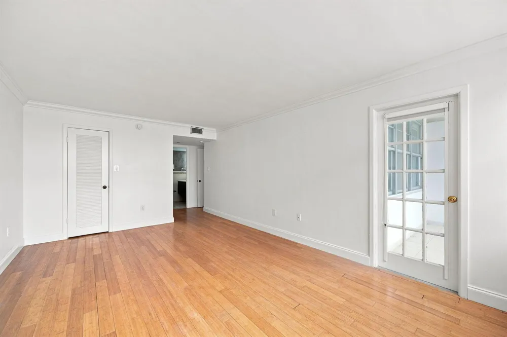 18021 Biscayne Boulevard #901 Aventura, FL 33160