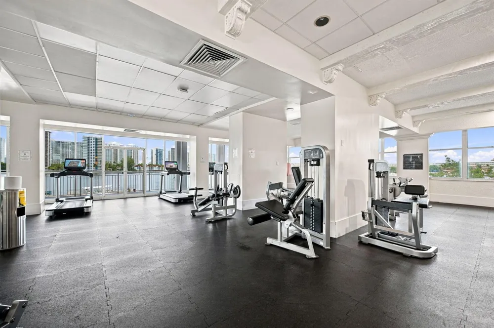 18021 Biscayne Boulevard #901 Aventura, FL 33160