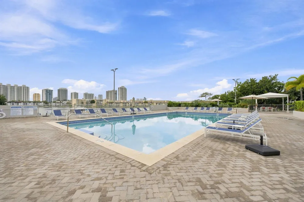 18021 Biscayne Boulevard #901 Aventura, FL 33160
