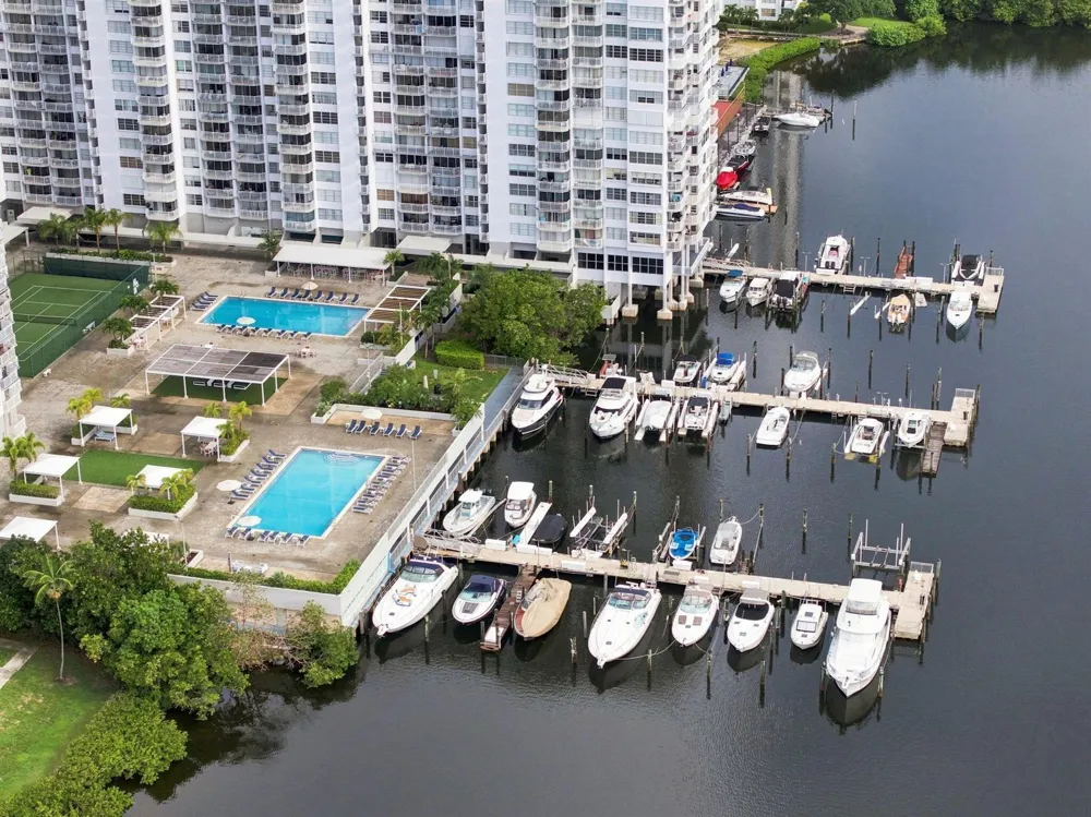 18021 Biscayne Boulevard #901 Aventura, FL 33160